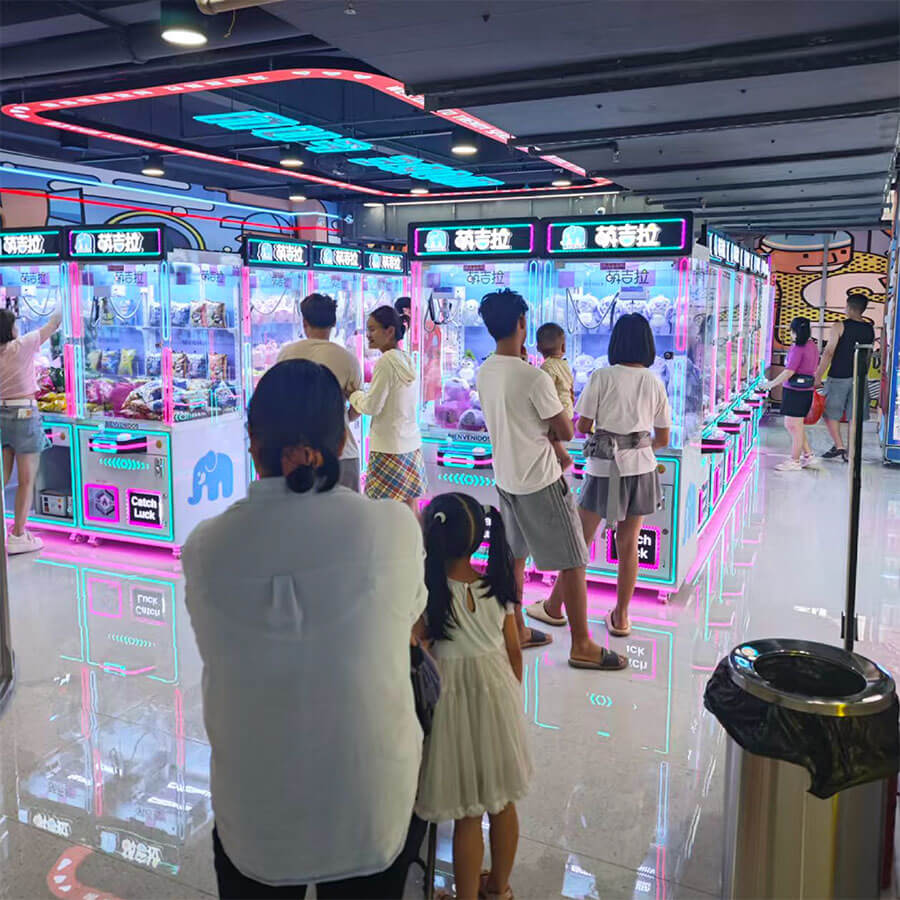 claw machine in mall 2